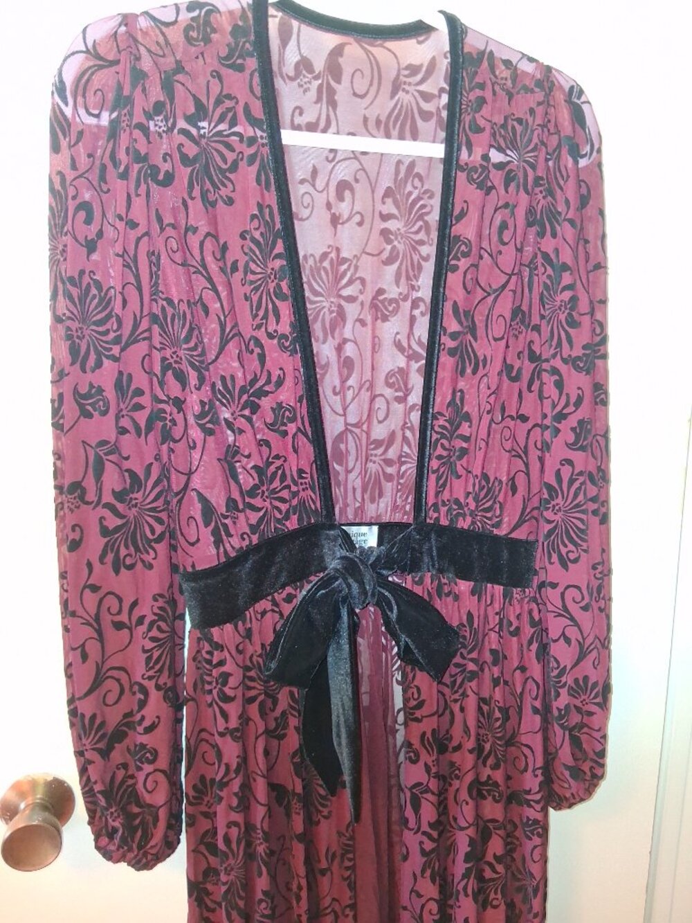 Unique Vintage Robe, M, NWOT - Picture 2 of 5